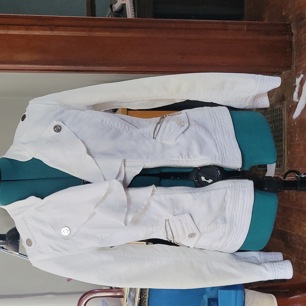 Size 2 white house black market jacket